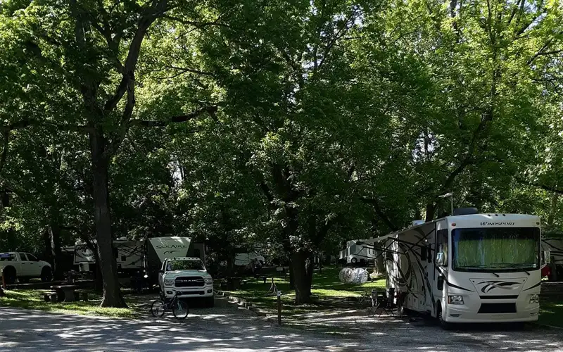 RV in a campsite at Beaver RV Park and Campground
